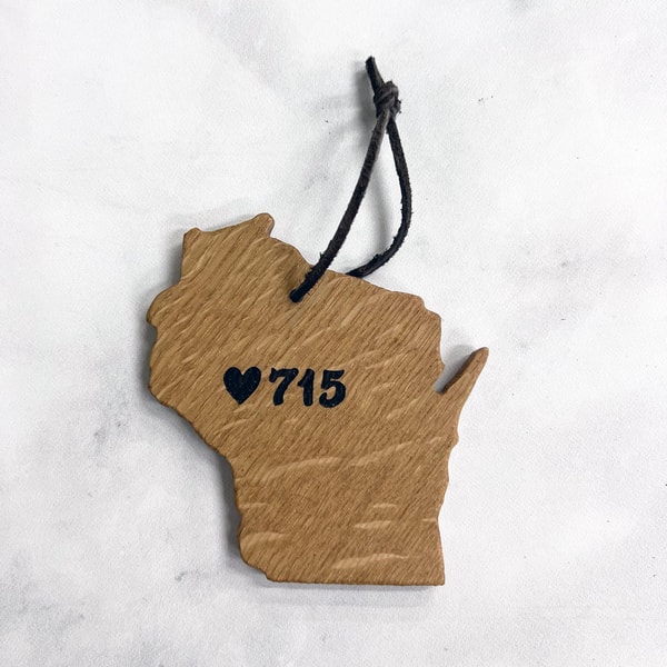715 Wisconsin ornament #7 - white oak